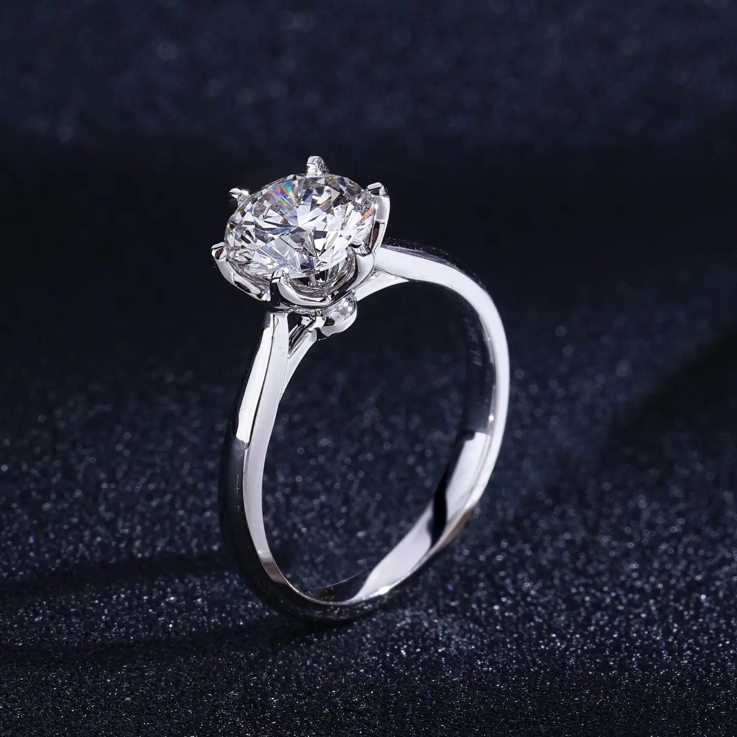 Inel halo cu diamant de cultură „Luminous Crown”