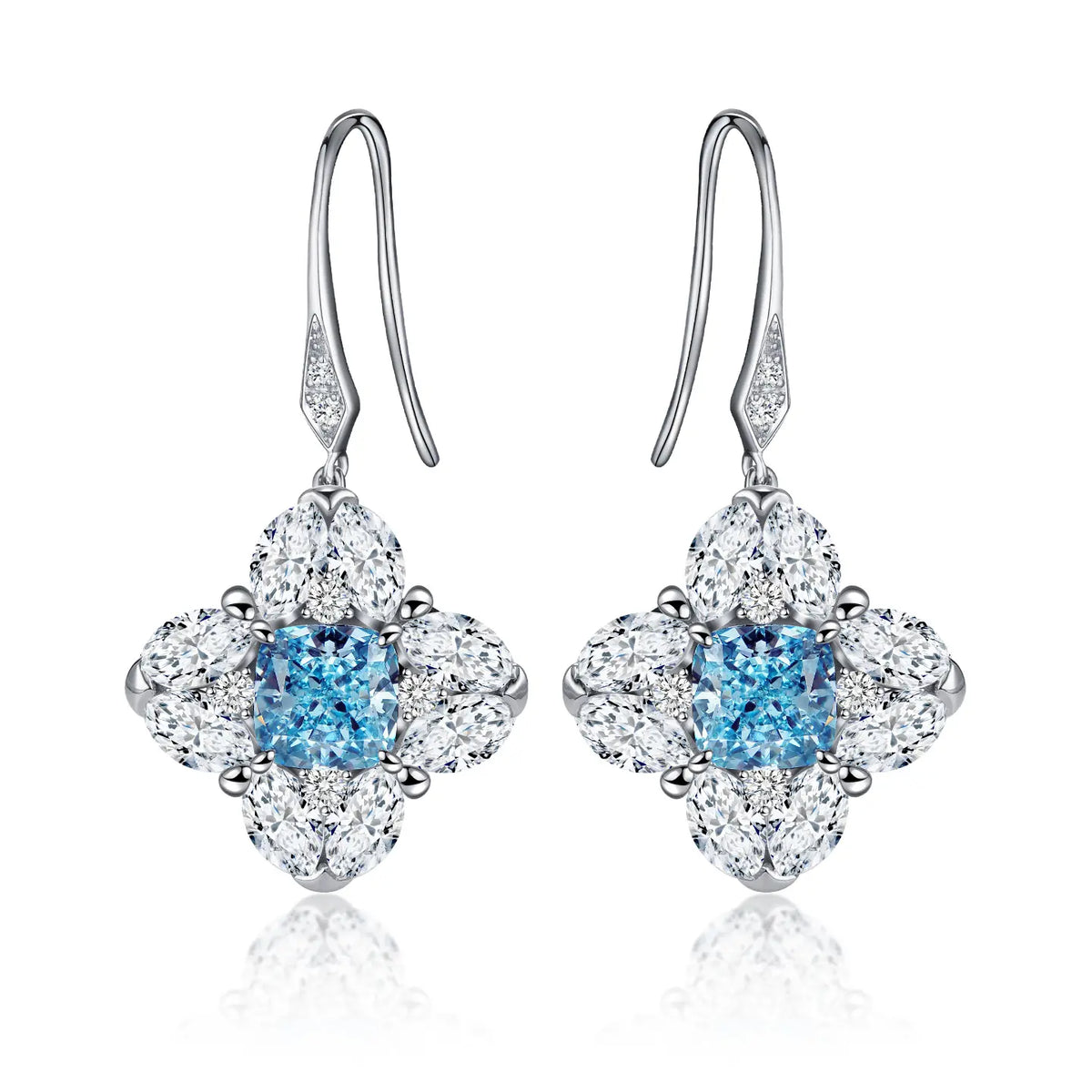 Cercei din aur alb 18K cu diamante de cultură albastre „Azure Grace”