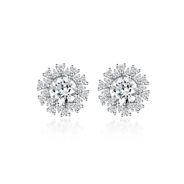 Cercei AUR750 cu diamante de cultură „Classic Halo”